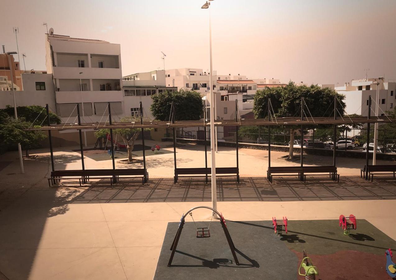 Casa Krisma, Fabulous Modern Spacious 2 Bedrooms Apartment, Remote Work, Fast Wifi, Parking And Ac *
