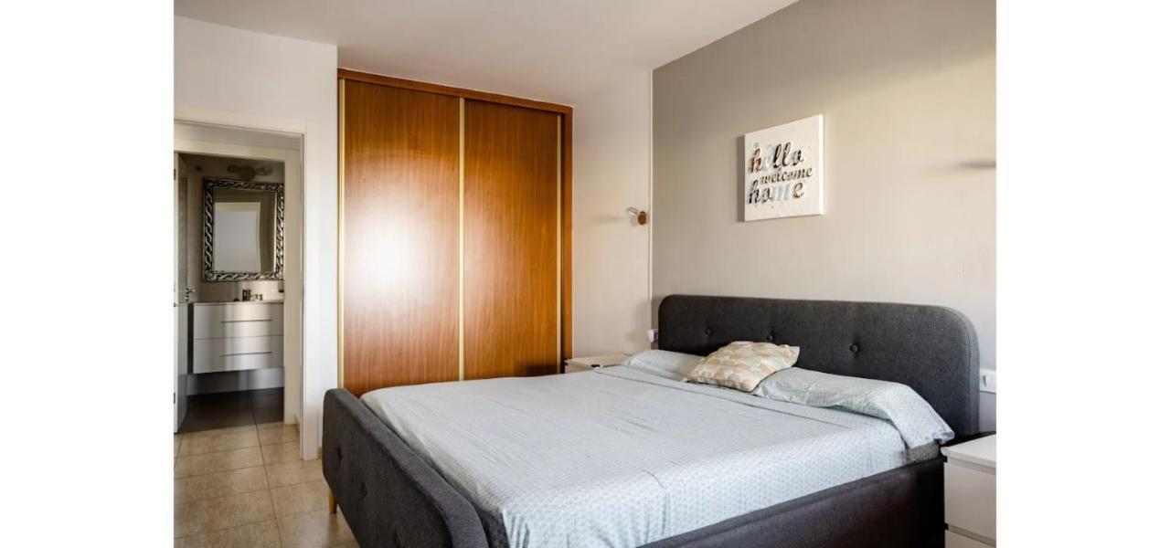 Casa Krisma, Fabulous Modern Spacious 2 Bedrooms Apartment, Remote Work, Fast Wifi, Parking And Ac * Costa Adeje (Tenerife)