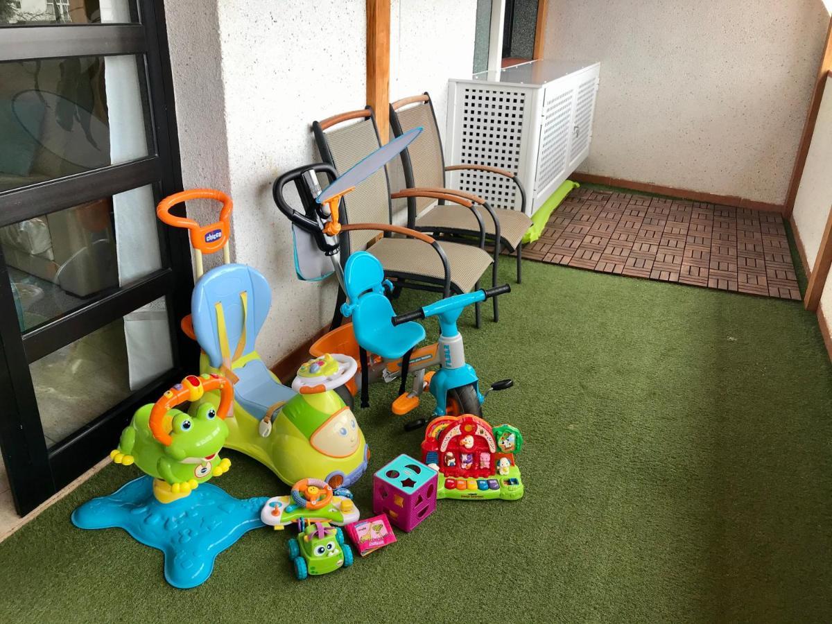 Casa Krisma, Fabulous Modern Spacious 2 Bedrooms Apartment, Remote Work, Fast Wifi, Parking And Ac Apartment *